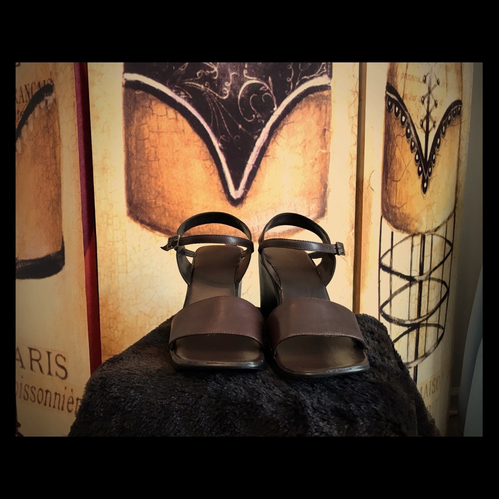 Adiba brown leather wedge sandal